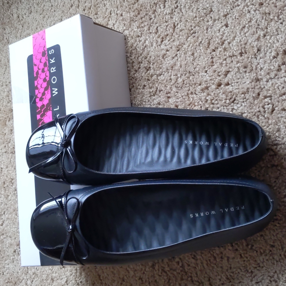 Cute ribbon flats